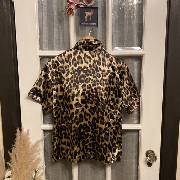 Cheetah Satin Pajama Short Set. Sz: Medium - Picture 9 of 14